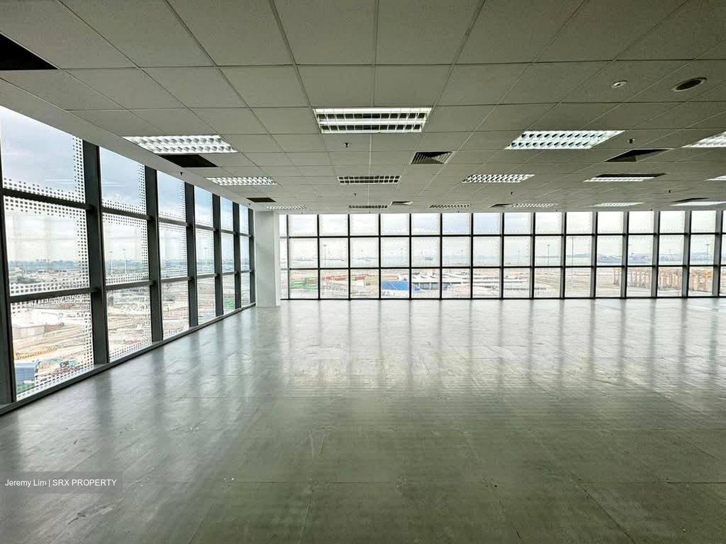 Lippo Centre (D2), Office #558258801